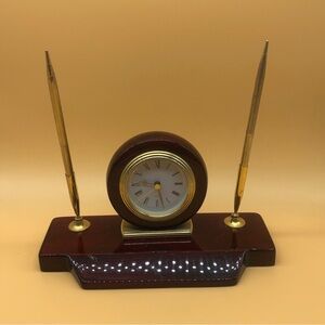 Cherry clock/Pen Stand